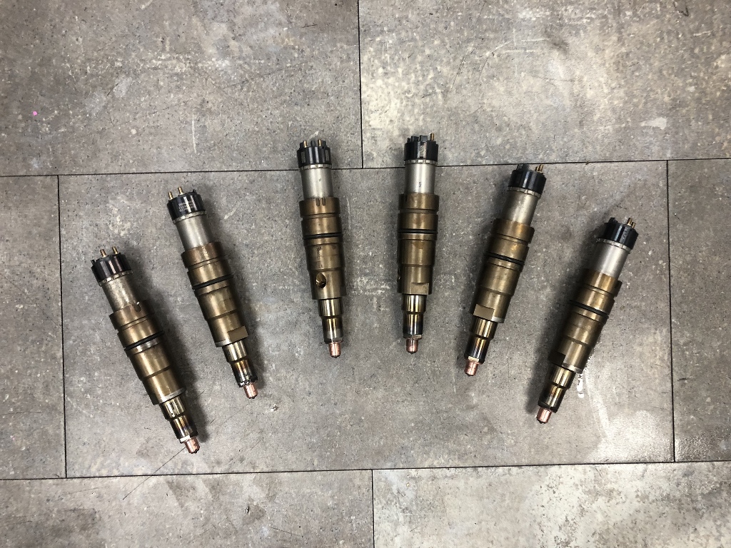 CUMMINS ISX15 FUEL INJECTOR FOR SALE
